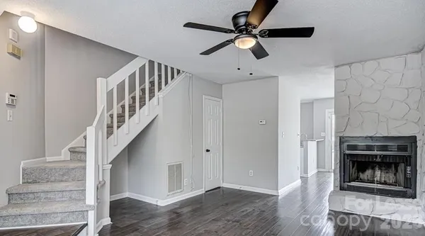 $1,695 | 8215 Circle Tree Lane, Charlotte, NC 28277
