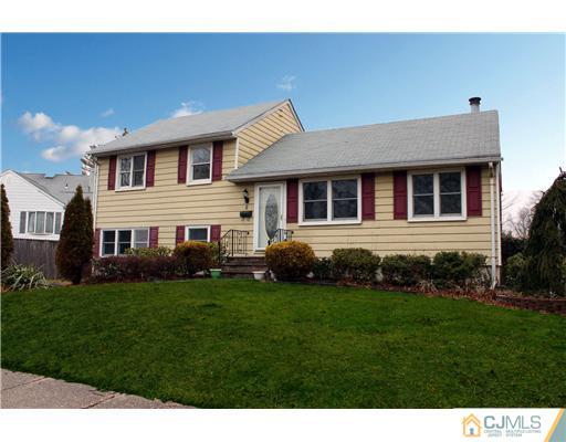 2 Wynn Road Edison, NJ 08817 - Photo 1 of 25 Gallery Image 1