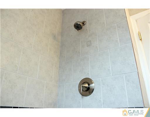 2 Wynn Road Edison, NJ 08817 - Photo 22 of 25 Gallery Image 22