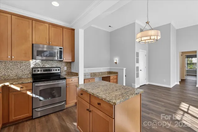 $2,200 | 15208 Loire Valley Street, Charlotte, NC 28277