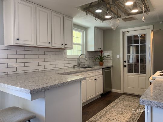 620 West Dolphin Avenue Ridgecrest, CA 93555 - Photo 8 of 38 Gallery Image 8