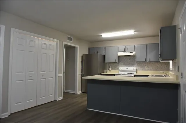 $1,700 | 4040 Sand Wedge Circle, Kennesaw, GA 30144