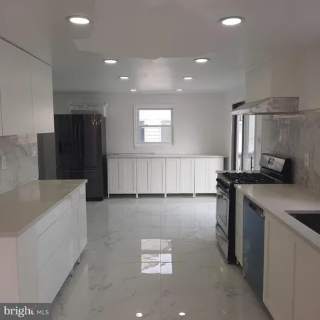 $549,900 | 1984 King Arthur Road, Philadelphia, PA 19116