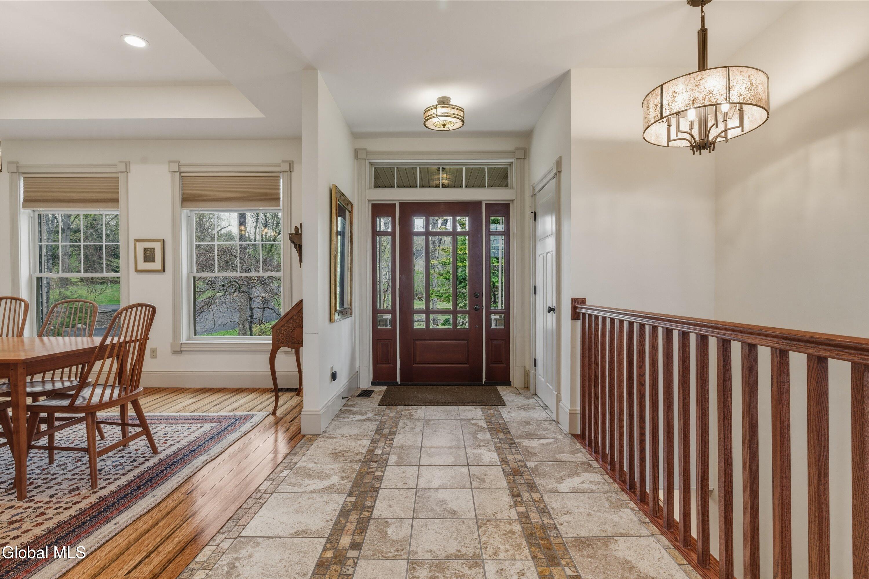 262 Old Post Road Ballston Spa, NY 12020 - Photo 8 of 36 Entryway