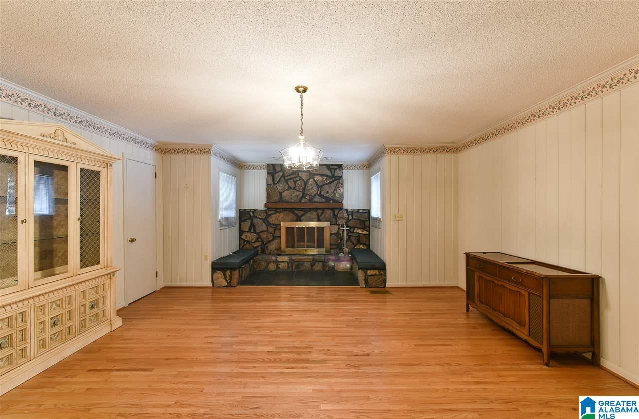 1144 Hob Hill Road Birmingham, AL 35235 - Photo 2 of 48