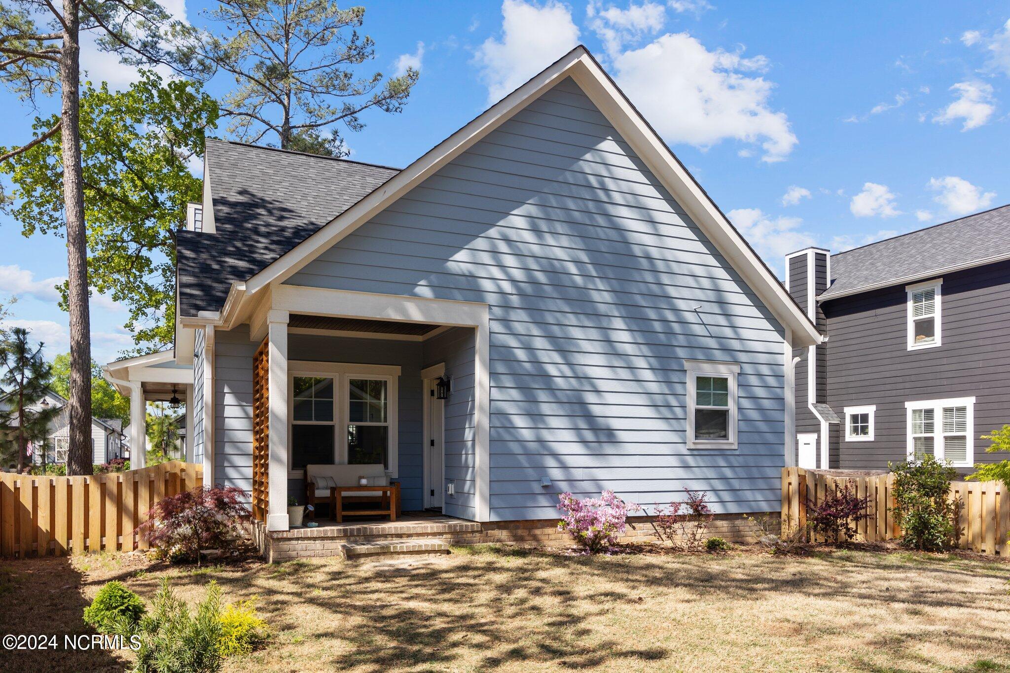 271 Springwood Way Southern Pines, NC 28387 - Photo 15 of 46 42-web-or-mls-707A3655