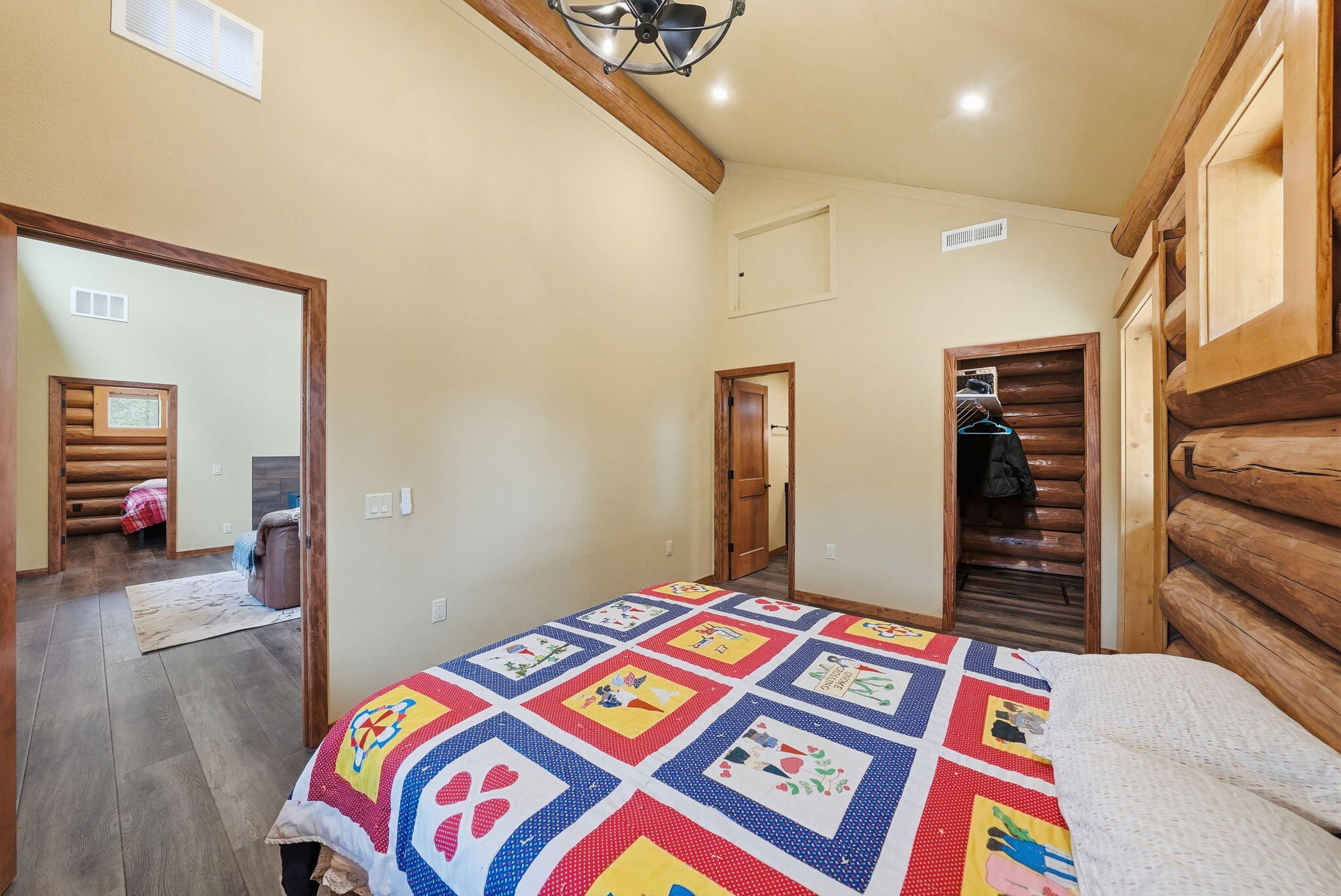 54270 Huntington Road La Pine, OR 97739 - Photo 21 of 68 a bedroom with a bed and a lamp