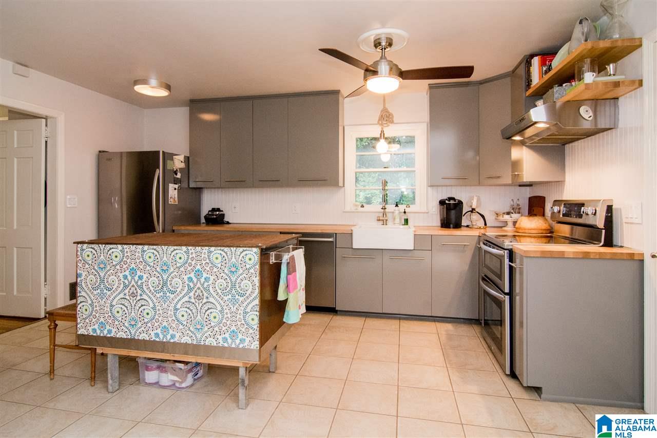 833 Shades Crest Road Birmingham, AL 35226 - Photo 14 of 33