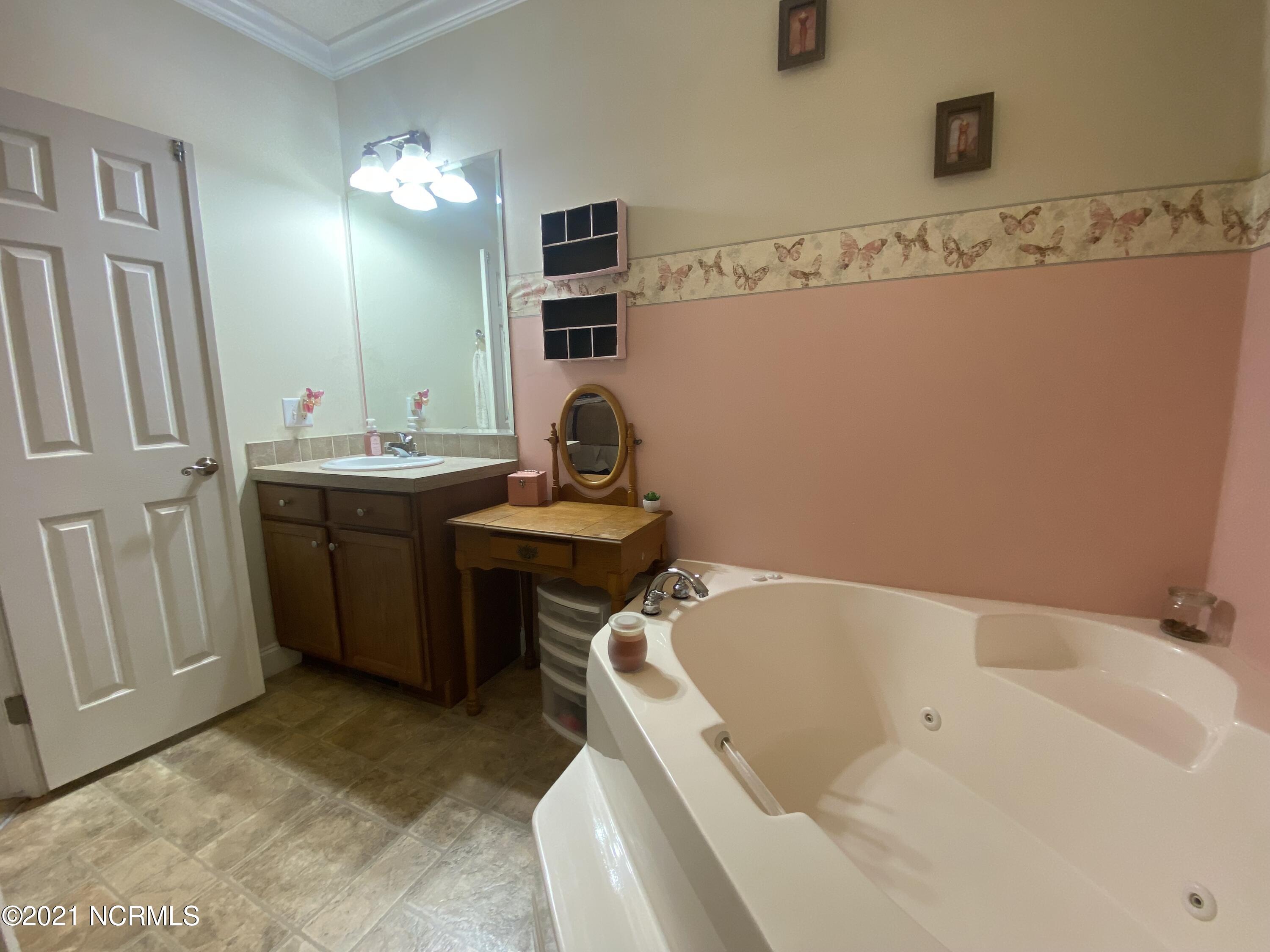 4145 Blueberry Road Currie, NC 28435 - Photo 20 of 34 hers 2