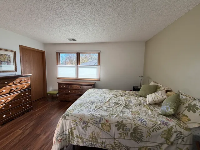 $159,900 | 807 Village, Unit A, Sterling, IL 61081