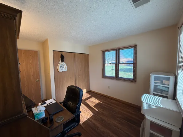 $159,900 | 807 Village, Unit A, Sterling, IL 61081