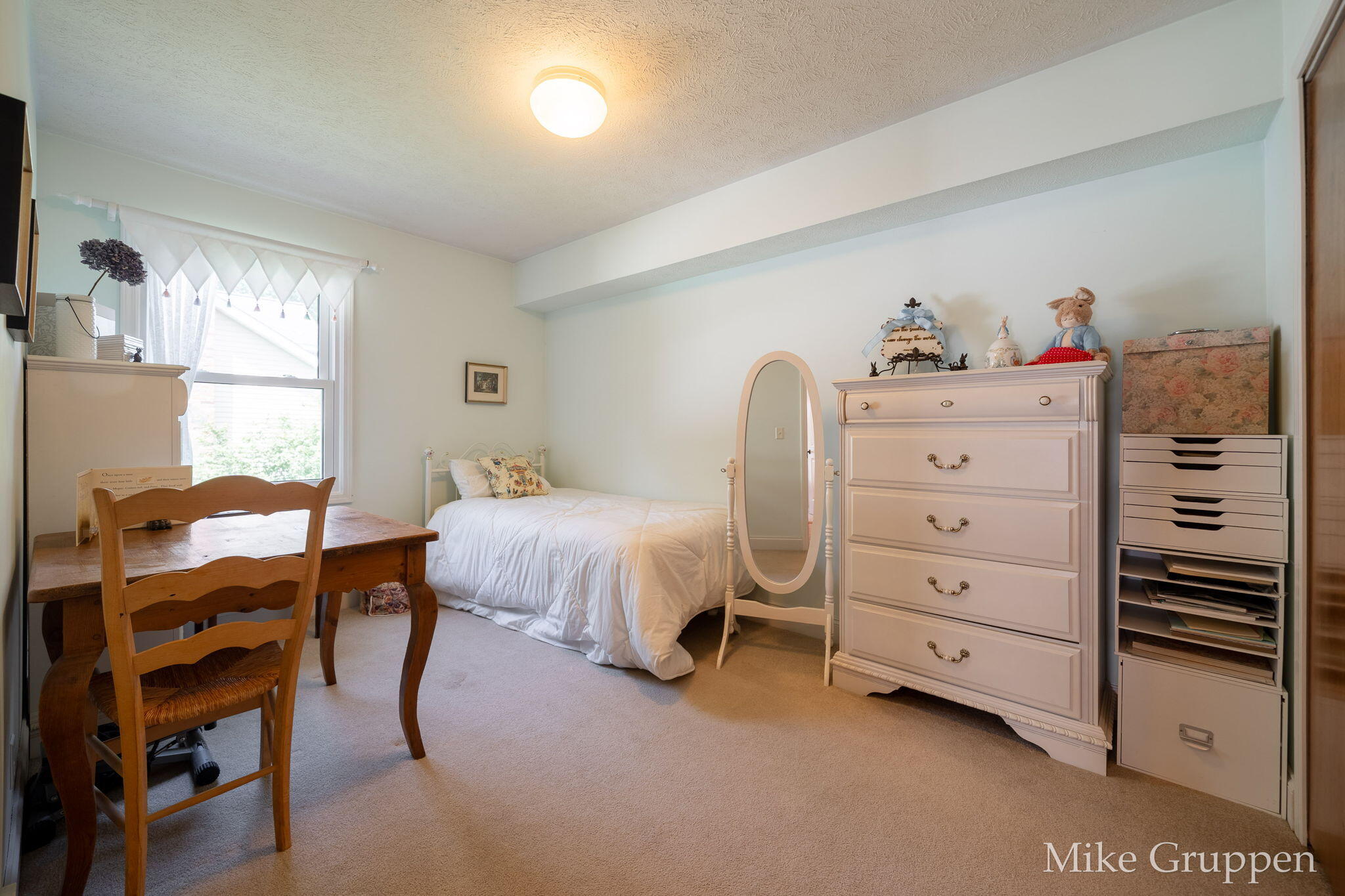 2565 Spring Court Zeeland, MI 49464 - Photo 27 of 49 27-web-or-mls-2565 Spring Court-082