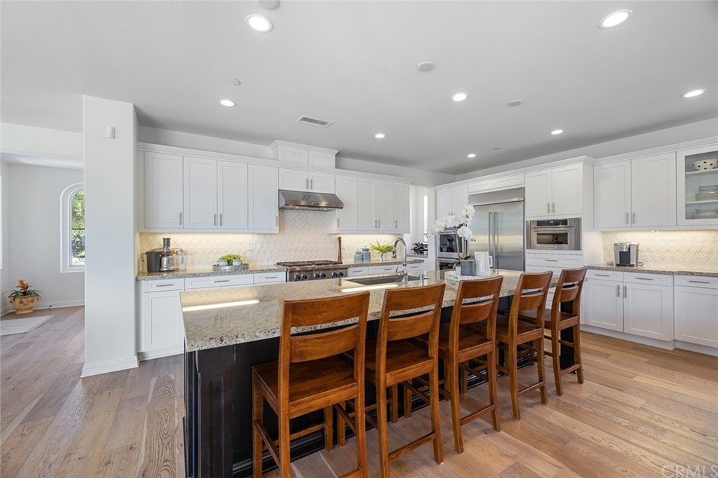 7 Victory Road Tustin, CA 92782 - Photo 15 of 74