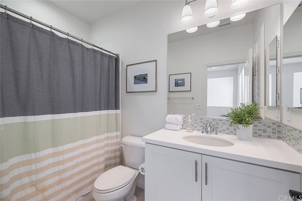 7 Victory Road Tustin, CA 92782 - Photo 27 of 74