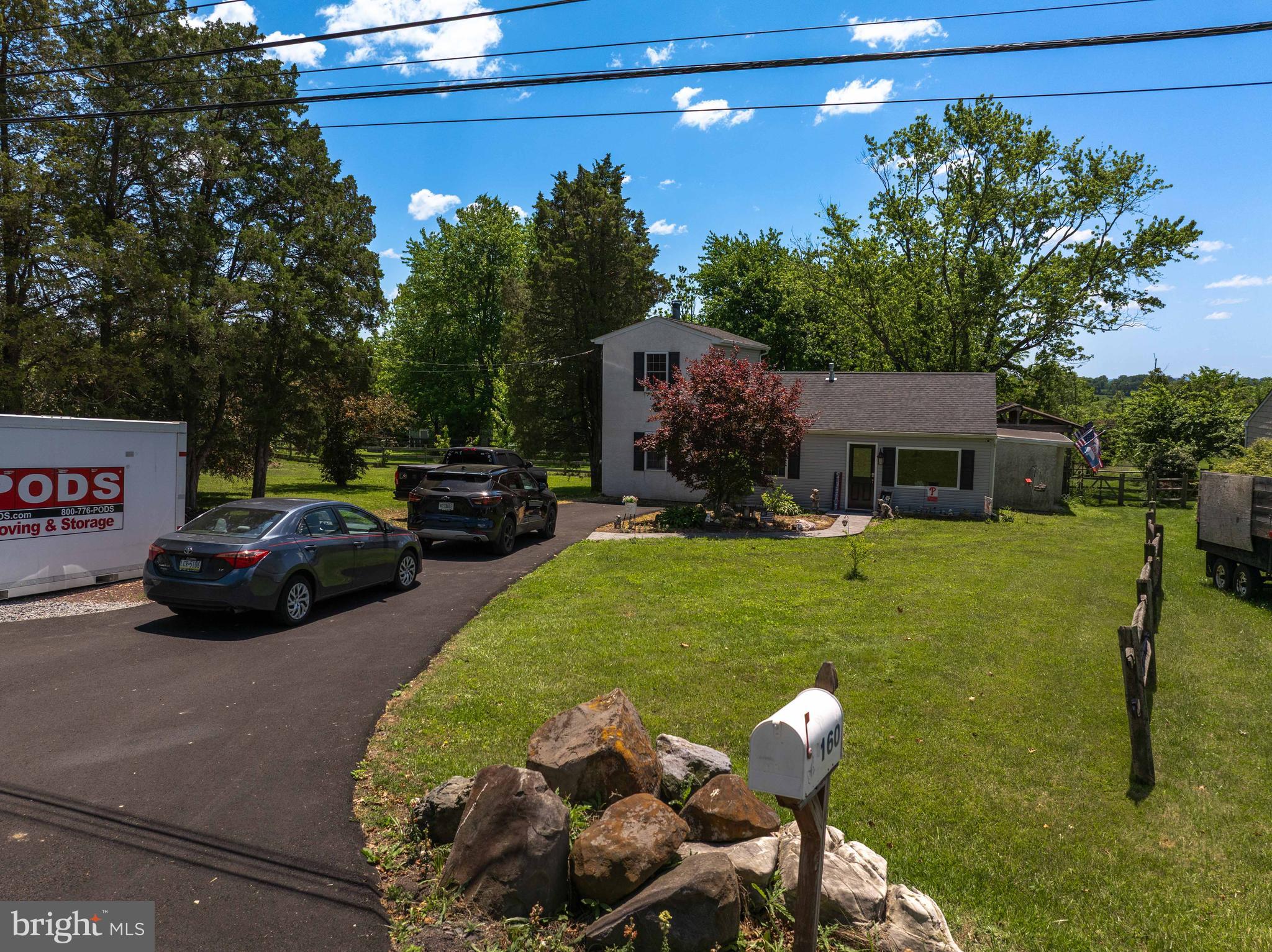 160 Highland Road Schwenksville, PA 19473 - Photo 5 of 46 Driveway for Multiple Cars