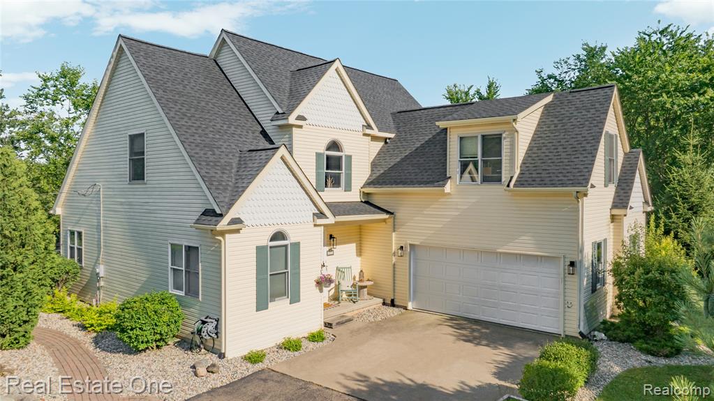 9210 Hickory Ridge Road Holly, MI 48442 - Photo 3 of 73 Gallery Image 3