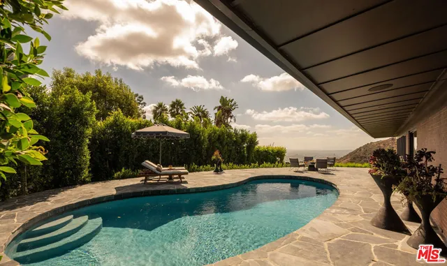 $4,999,999 | 2505 Carman Crest Drive, Los Angeles, CA 90068