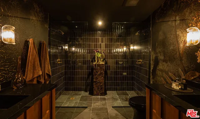 $4,999,999 | 2505 Carman Crest Drive, Los Angeles, CA 90068