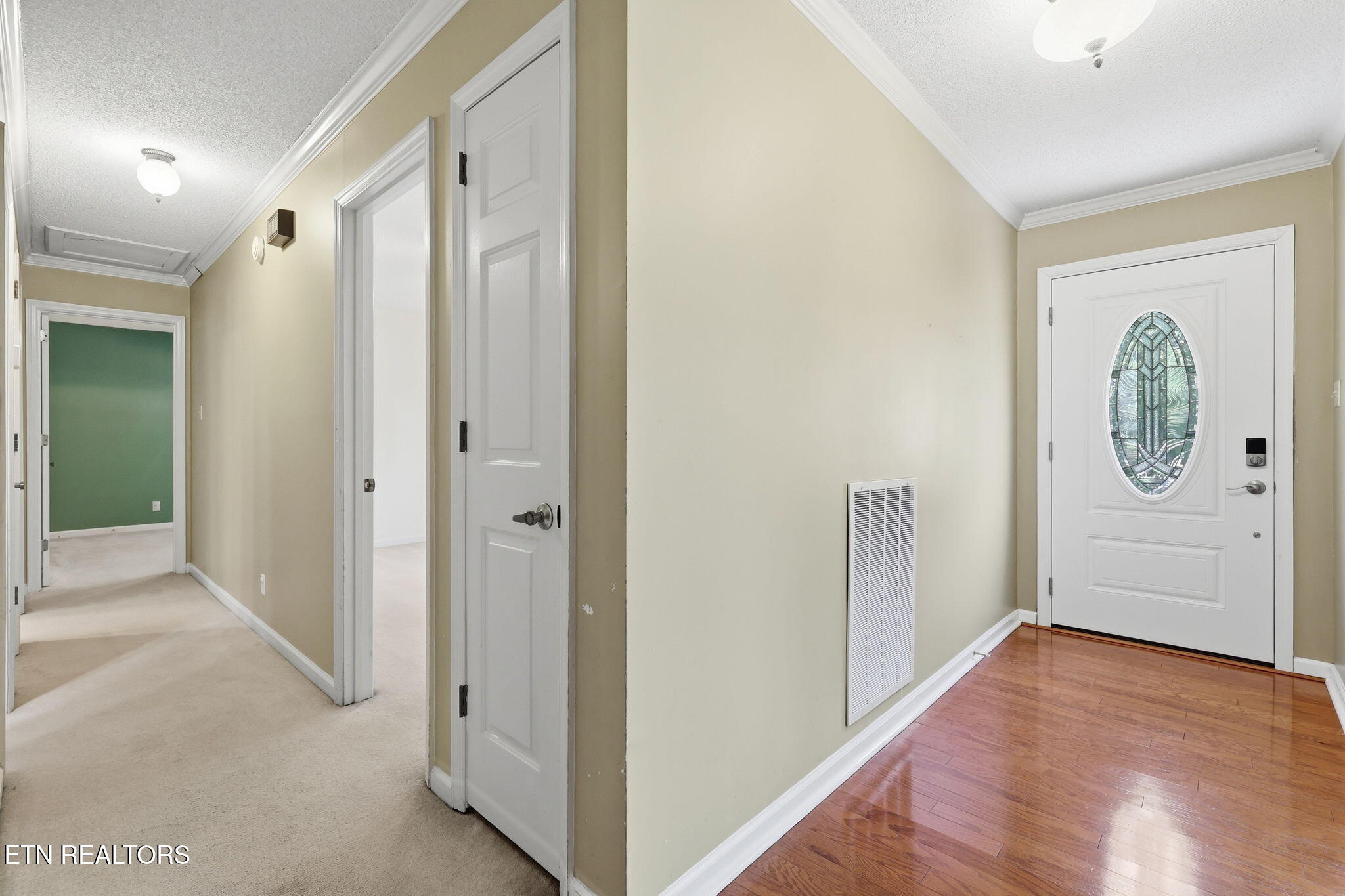 211 Connors Circle Oak Ridge, TN 37830 - Photo 35 of 56 36-web-or-mls-3F1A8704
