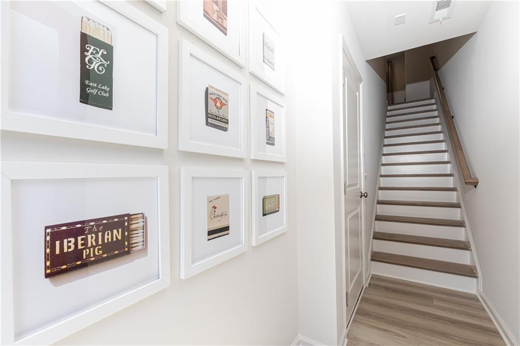 154 Chestnut Circle, Unit 80 Atlanta, GA 30342 - Photo 22 of 31 a view of a entryway with stairs