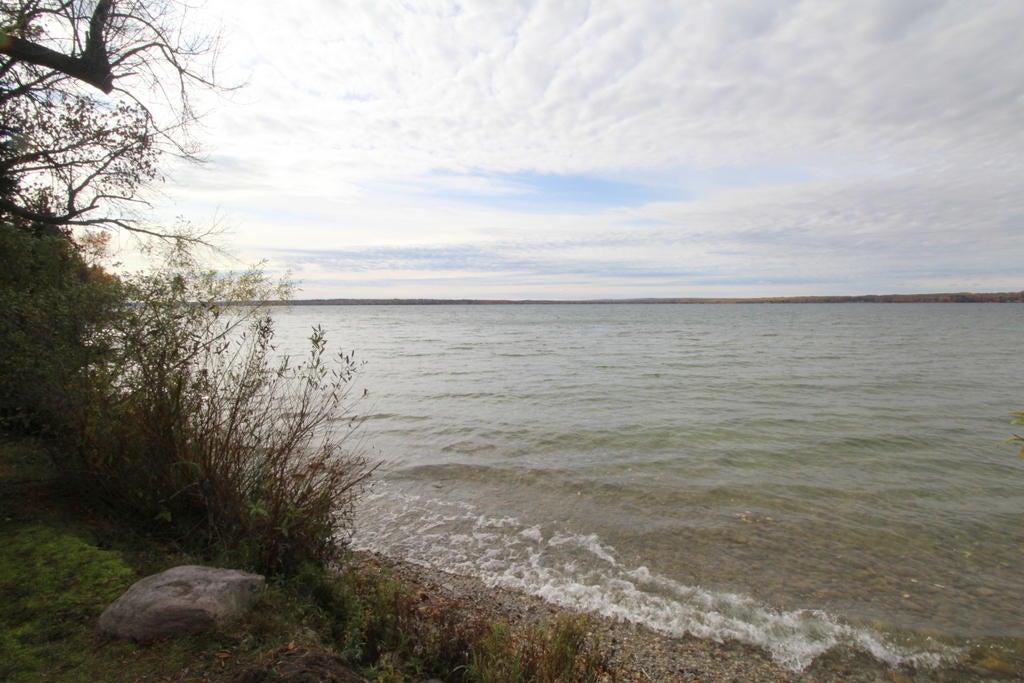 4149 East Burt Lake Road Cheboygan, MI 49721 - Photo 9 of 37 Gallery Image 9