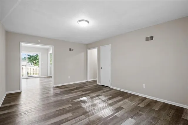 $475,000 | 8038 Campbell Street, Kansas City, MO 64131