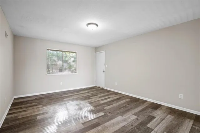 $475,000 | 8038 Campbell Street, Kansas City, MO 64131