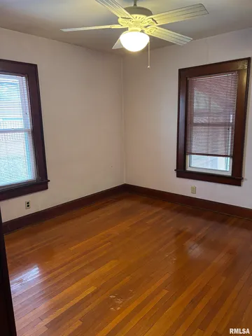 $129,900 | 1610 South East Street, Jacksonville, IL 62650