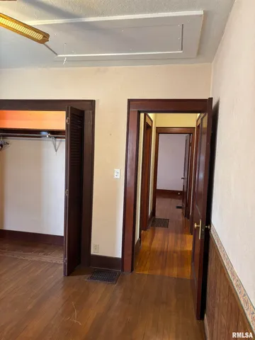 $129,900 | 1610 South East Street, Jacksonville, IL 62650