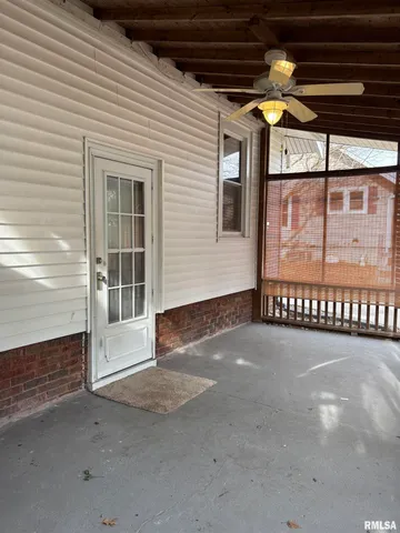$129,900 | 1610 South East Street, Jacksonville, IL 62650