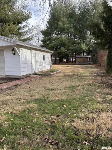 $129,900 | 1610 South East Street, Jacksonville, IL 62650