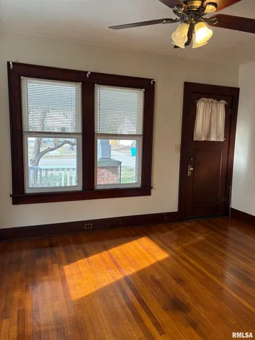 $129,900 | 1610 South East Street, Jacksonville, IL 62650