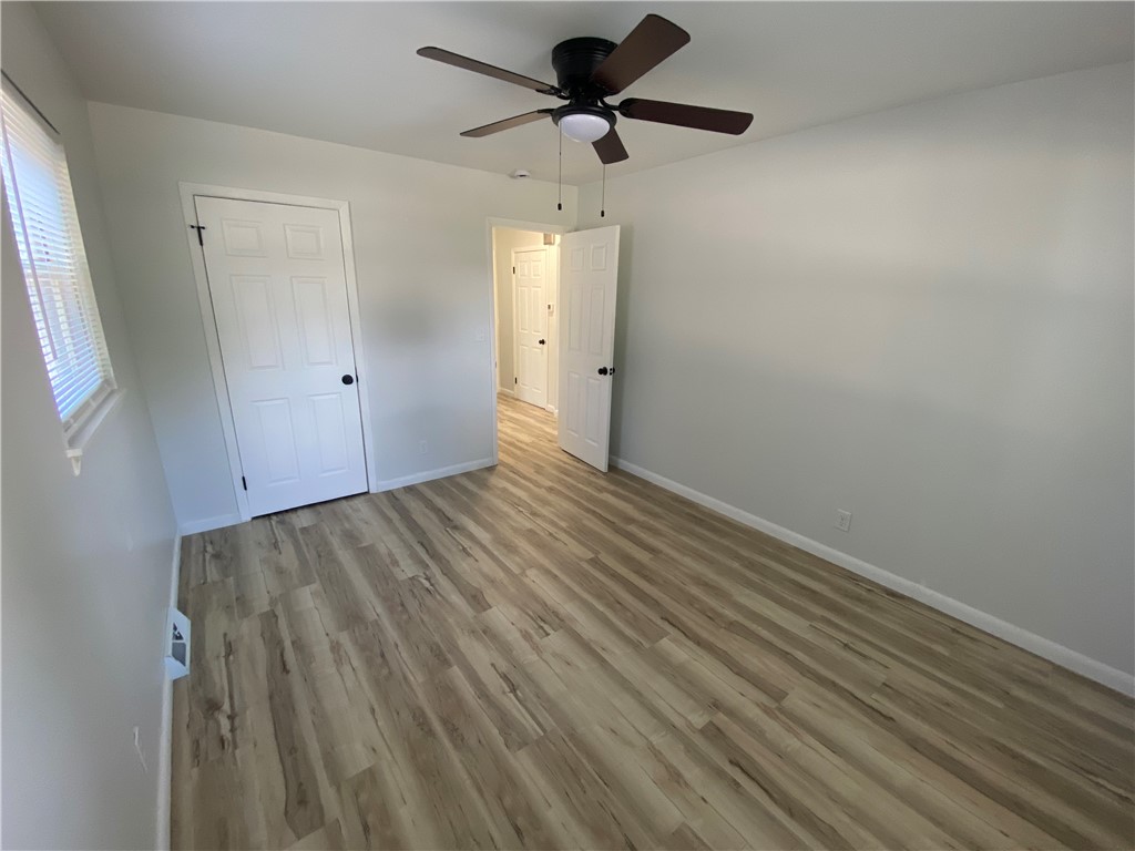 4037 Reading Road Dayton, OH 45420 - Photo 20 of 36