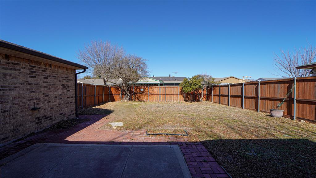 2115 Chatsworth Road Carrollton, TX 75007 - Photo 24 of 25