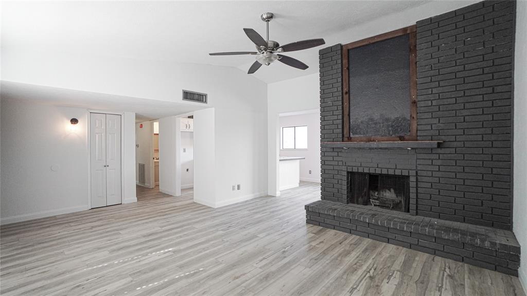 2115 Chatsworth Road Carrollton, TX 75007 - Photo 6 of 25