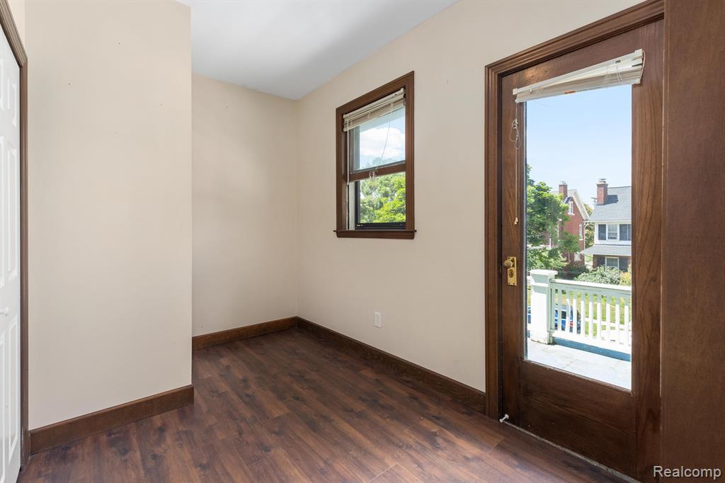 739 Delaware Street Detroit, MI 48202 - Photo 25 of 70