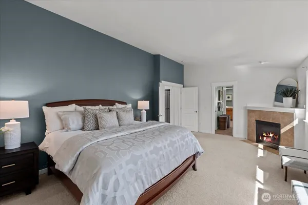 $1,238,988 | 5221 Northeast 7th Place, Renton, WA 98059