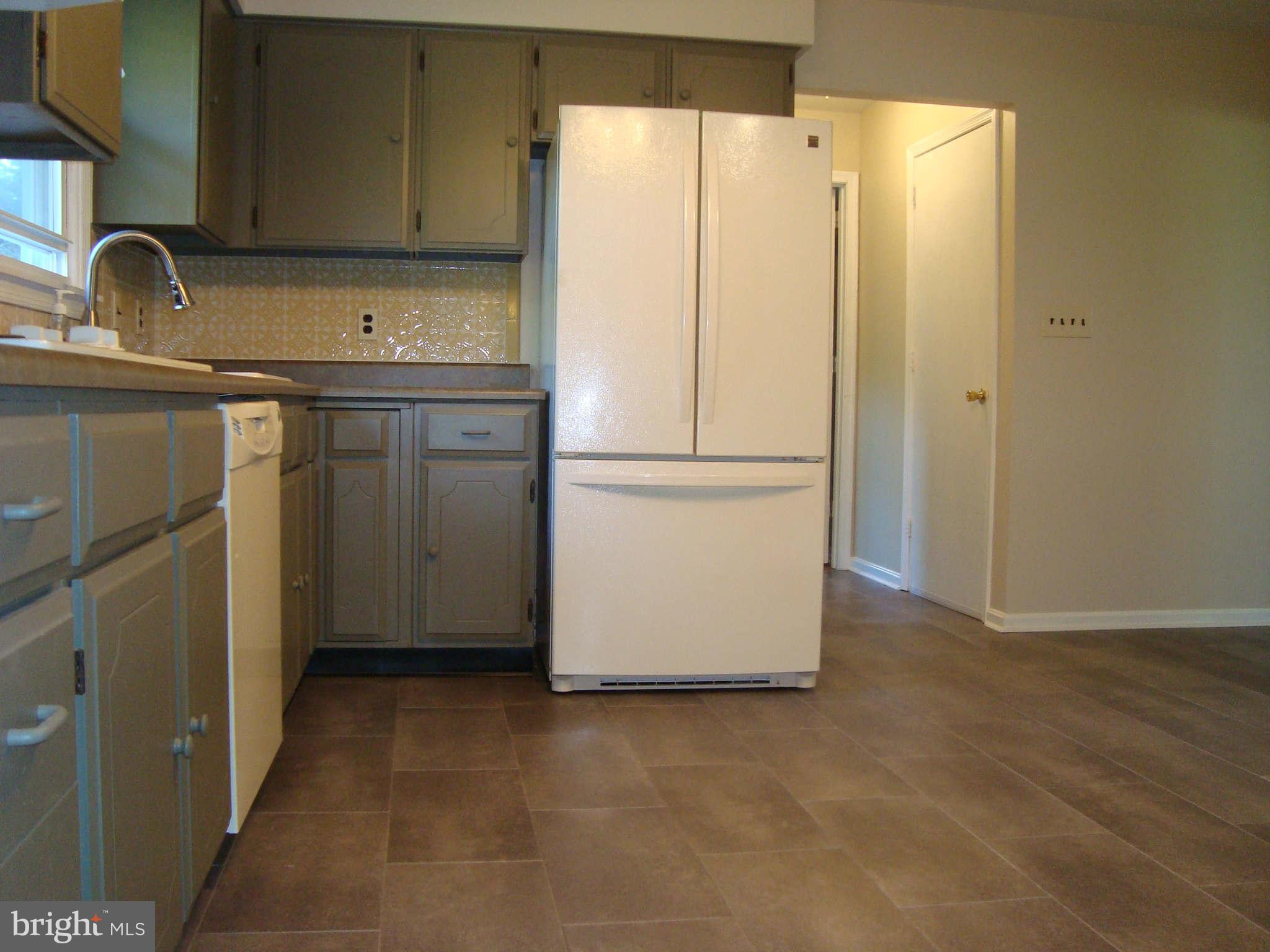 19623 Burke Road White Hall, MD 21161 - Photo 11 of 29 Kitchen