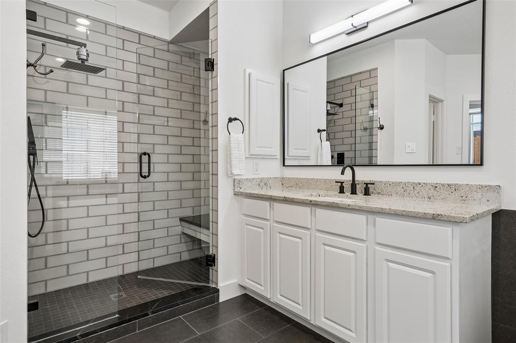 3924 Rio Secco Road Frisco, TX 75035 - Photo 23 of 40 3924 Rio Secco, Frisco, TX 75035 - www.3924RioSecco.com