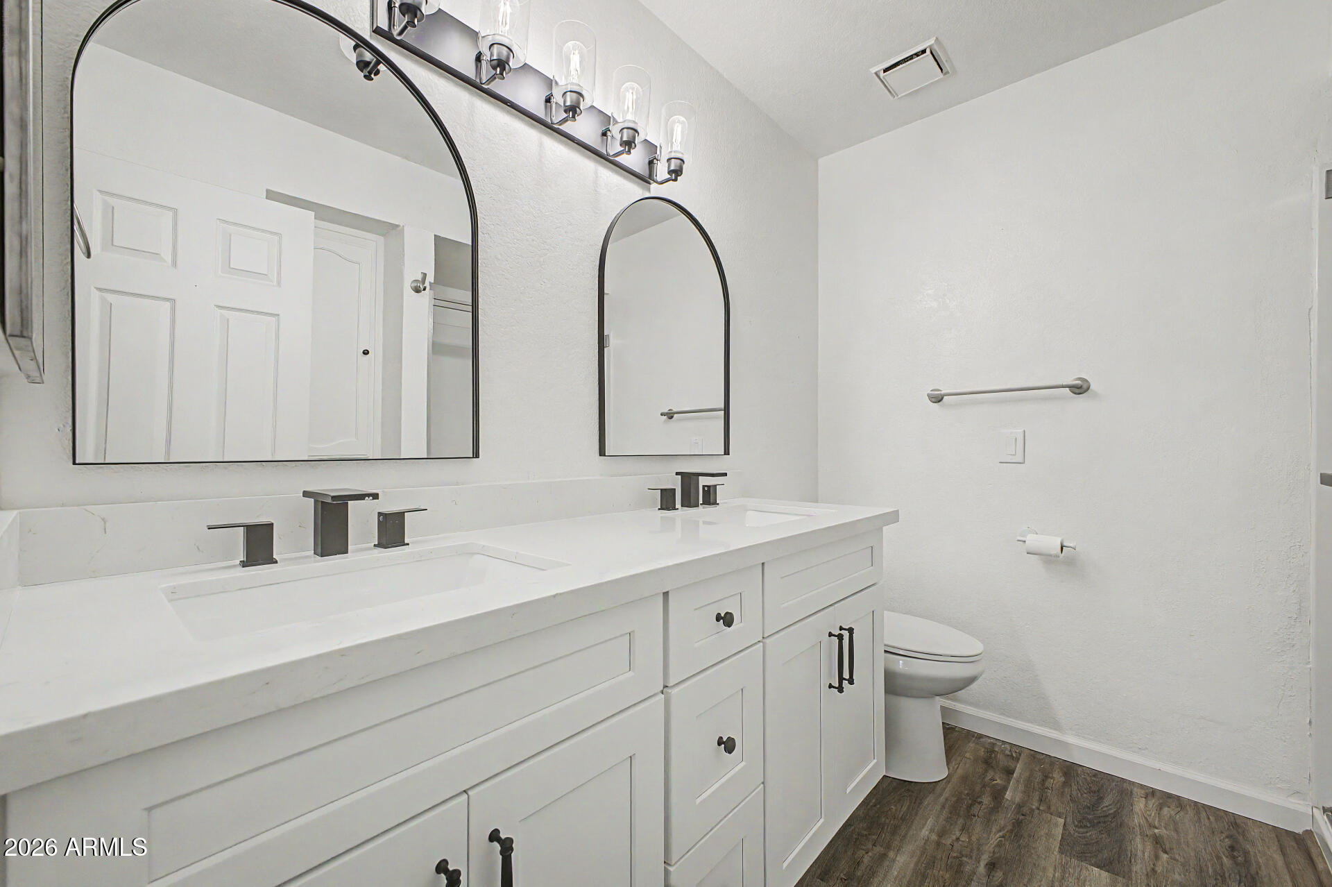 170 East Guadalupe Road, Unit 135 Gilbert, AZ 85234 - Photo 17 of 36 17 - Guadalupe