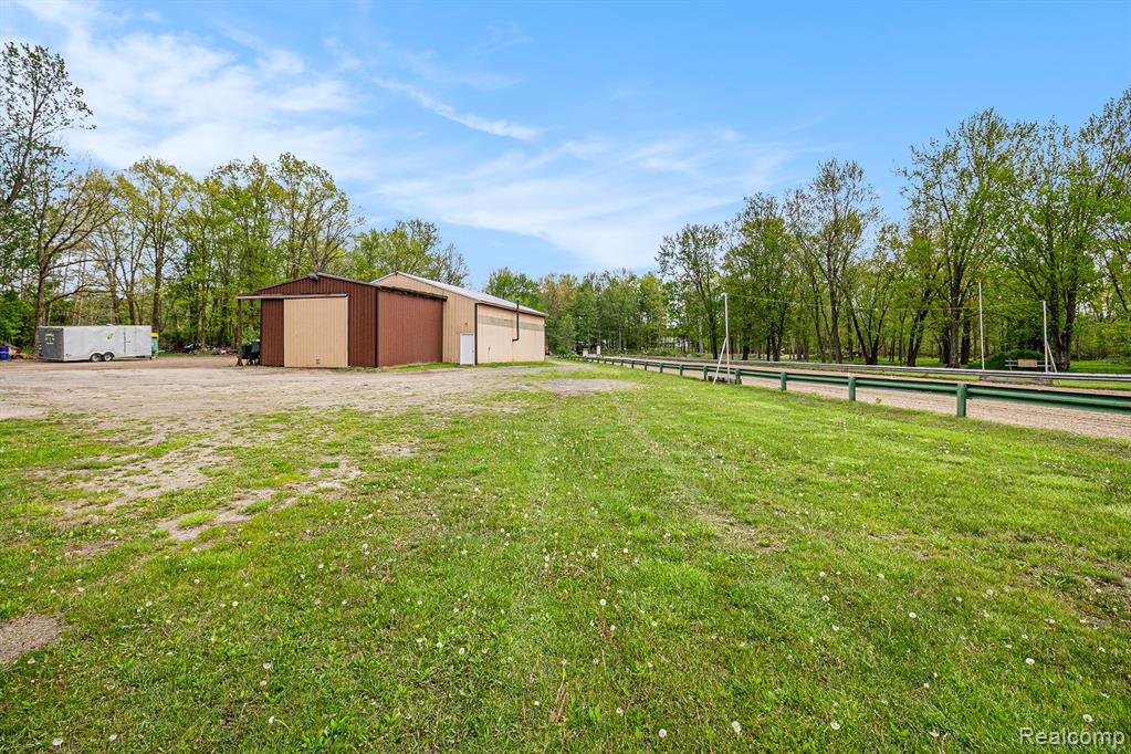 7031 Munsell Road Howell, MI 48843 - Photo 36 of 39