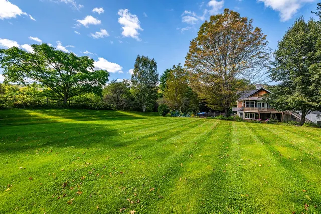 $2,299,000 | 5518 Highway 12, Barnard, VT 05091