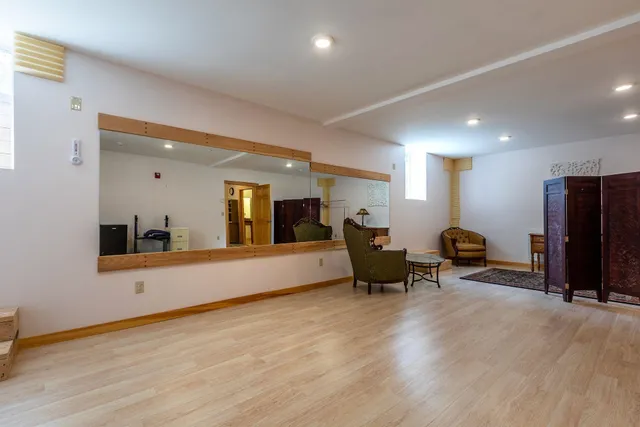 $2,299,000 | 5518 Highway 12, Barnard, VT 05091