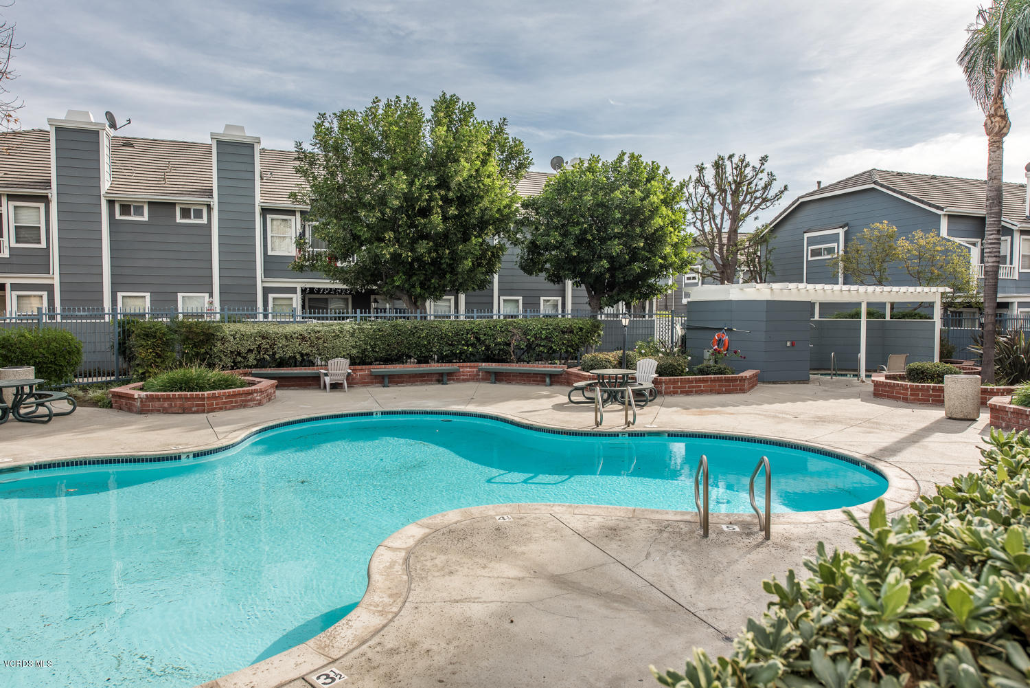 3962 Cochran Street, Unit 69 Simi Valley, CA 93063 - Photo 25 of 26 Association Pool