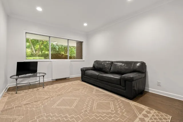 $1,198,000 | 18 Chestnut Place, Unit 18, Brookline, MA 02445