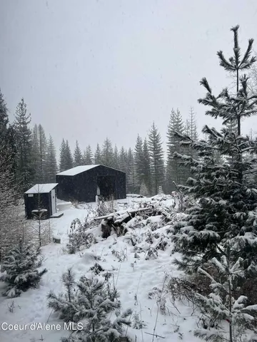 $299,000 | 1001 Pine Ridge Lane, Pinehurst, ID 83850