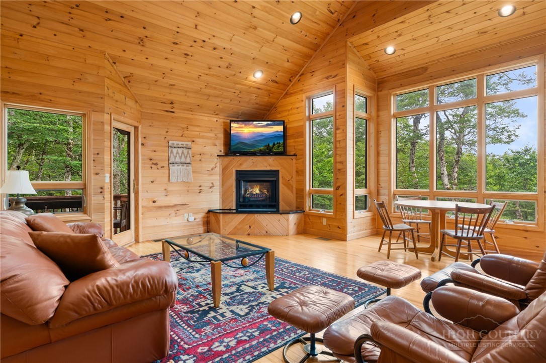 200 Summit Road Beech Mountain, NC 28604 - Photo 33 of 47