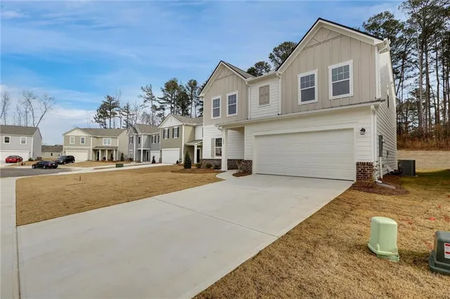 $2,200 | 193 Hynes Street, Winder, GA 30680