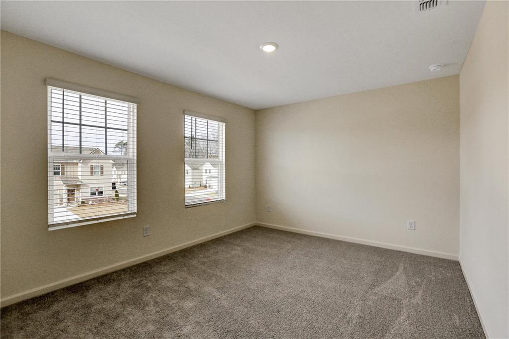 193 Hynes Street Winder, GA 30680 - Photo 5 of 38