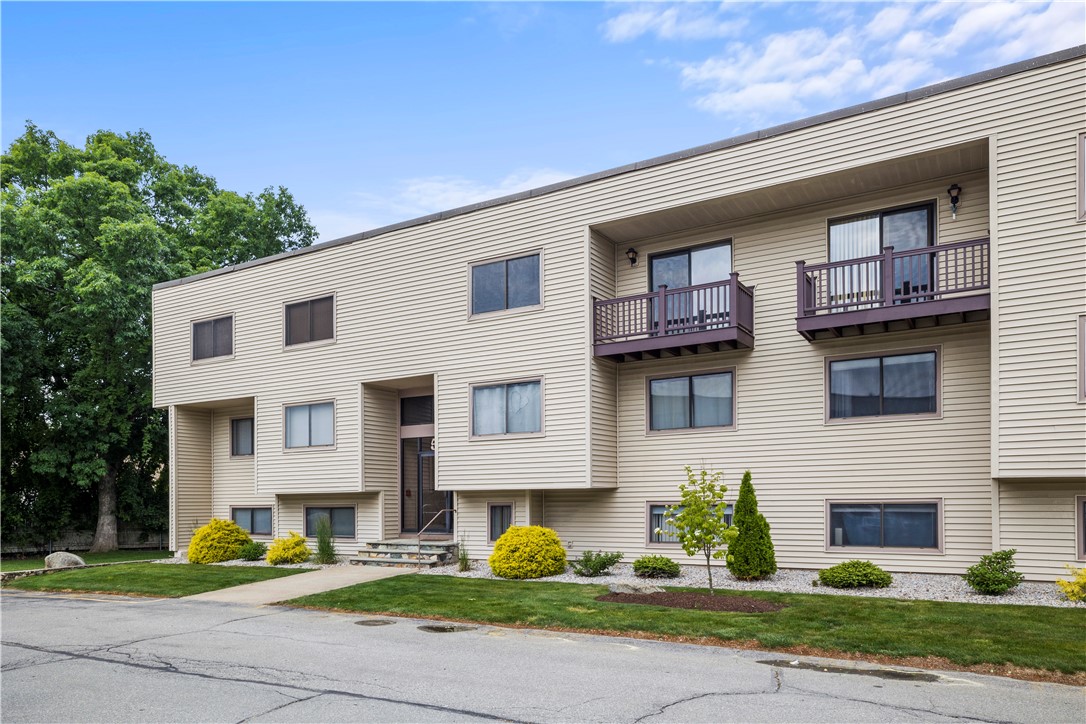 196 Old River Road, Unit 5F Lincoln, RI 02865 - Photo 1 of 21